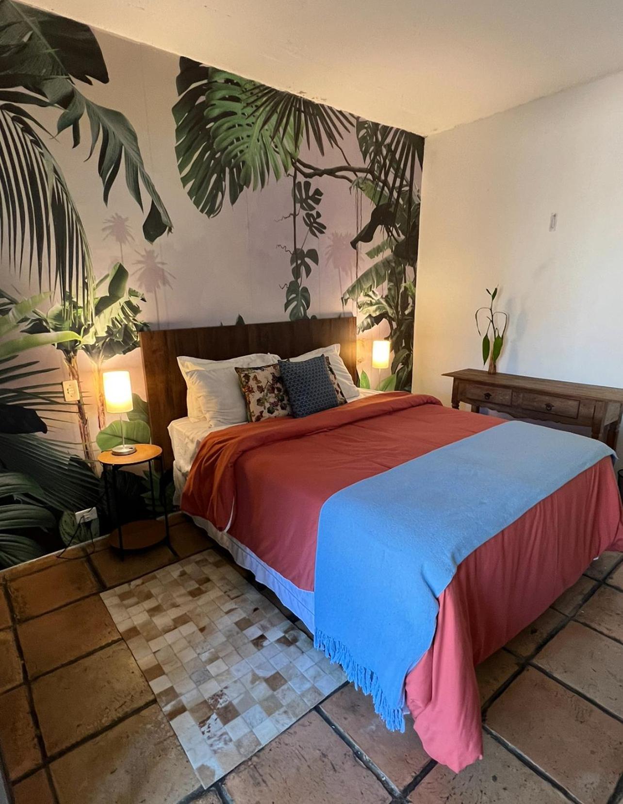 Hotel Casa Paradiso Гуаружа Екстер'єр фото