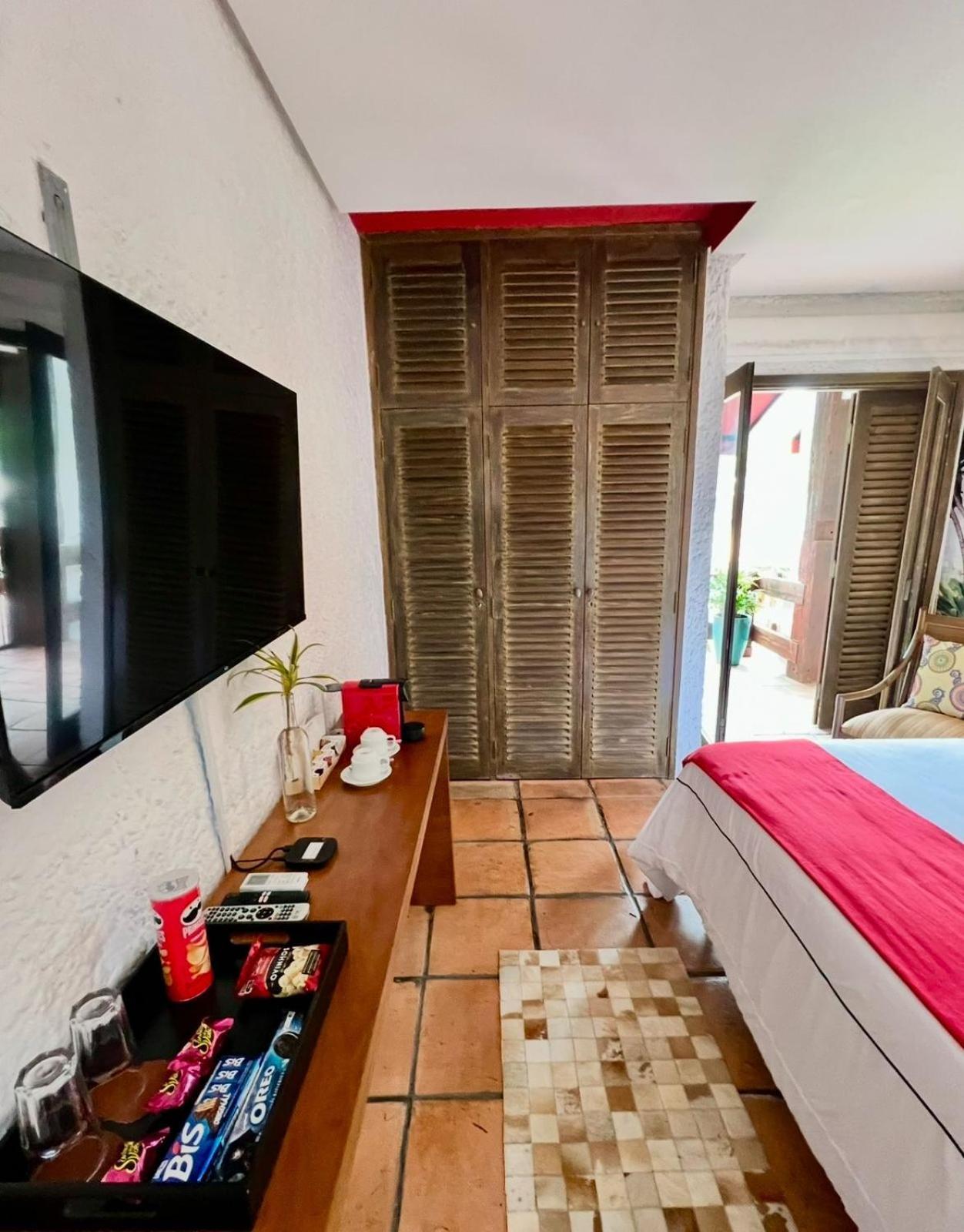 Hotel Casa Paradiso Гуаружа Екстер'єр фото