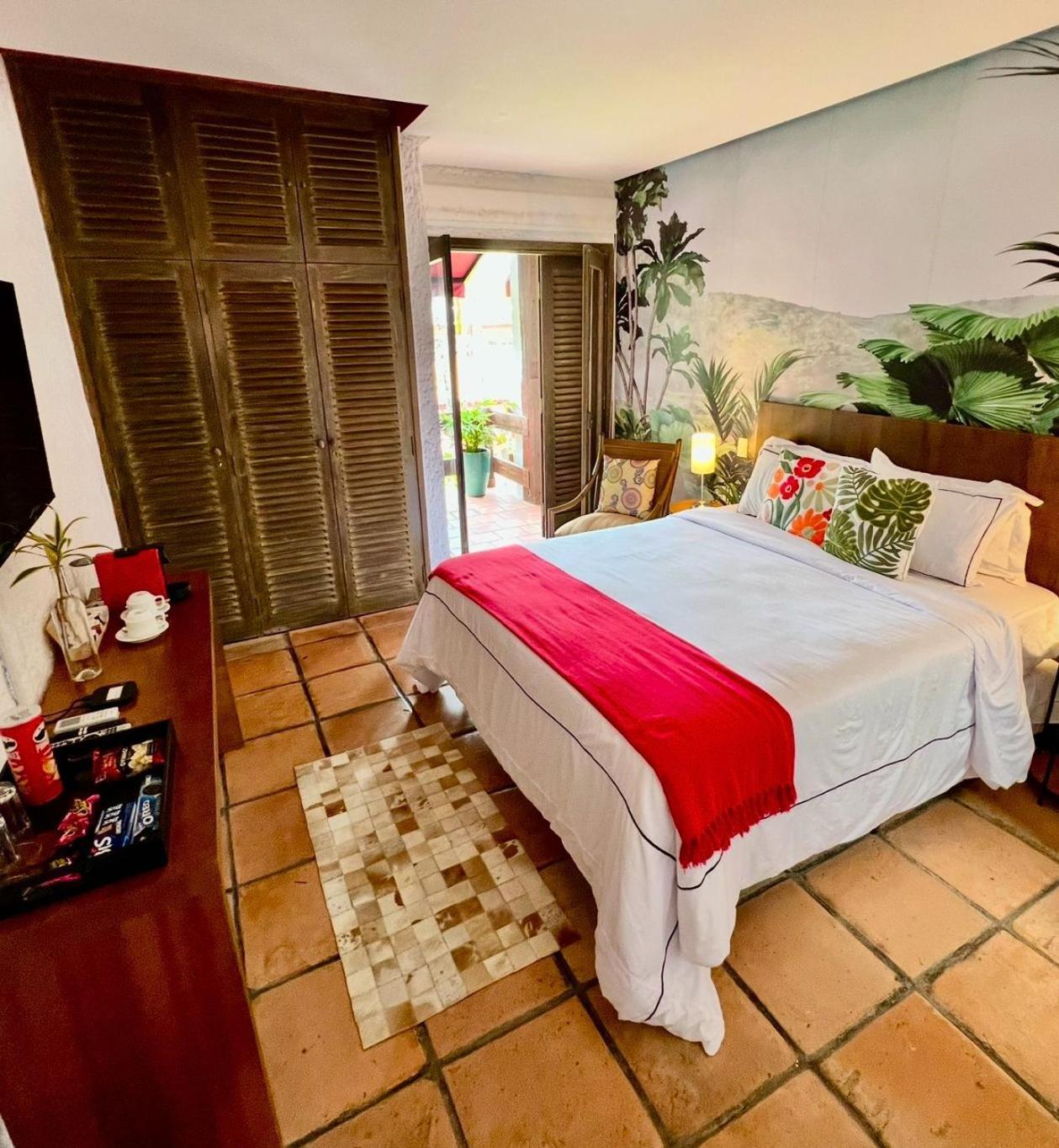 Hotel Casa Paradiso Гуаружа Екстер'єр фото